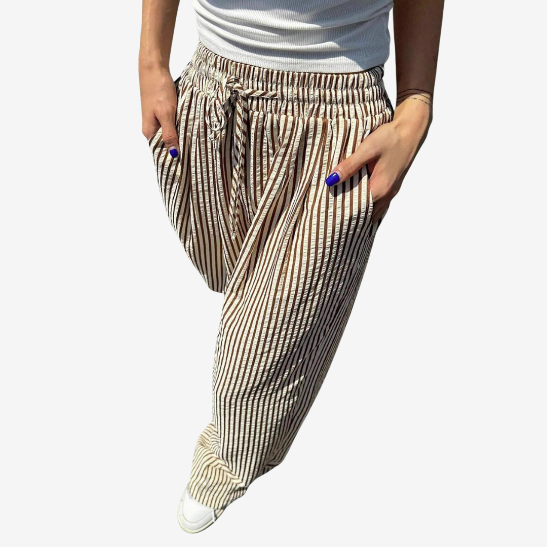 Zara | Pantalones informales a rayas