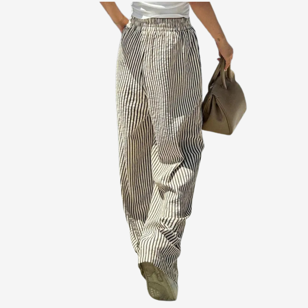 Zara | Pantalones informales a rayas